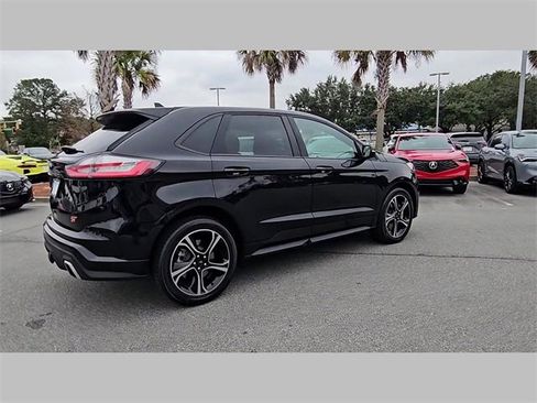 Used 2020 Ford Edge ST image 25