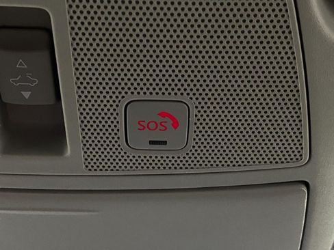 Certified 2020 Nissan Pathfinder SL AWD/4WD image 31