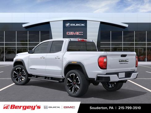 New 2026 GMC Canyon Denali w/ LPO, Black Badging Package AWD/4WD image 4