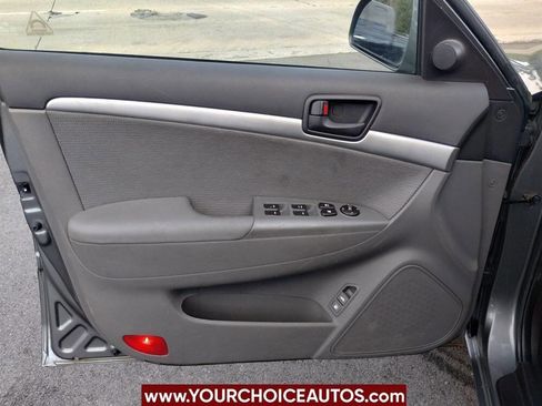 Used 2010 Hyundai Sonata GLS image 11