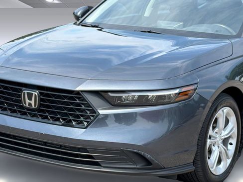 Used 2025 Honda Accord LX image 12