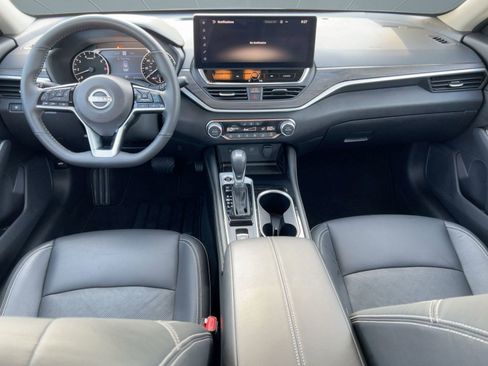 Used 2025 Nissan Altima 2.5 SL image 27