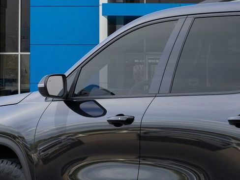 New 2026 Chevrolet Traverse Z71 image 12