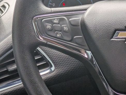 Used 2017 Chevrolet Cruze LT w/ Convenience Package image 13