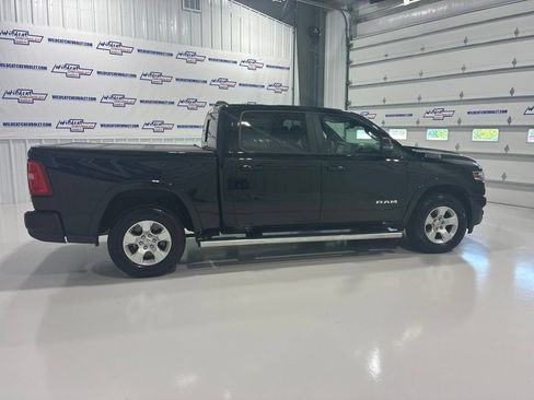 Used 2025 RAM 1500 Big Horn AWD/4WD image 9