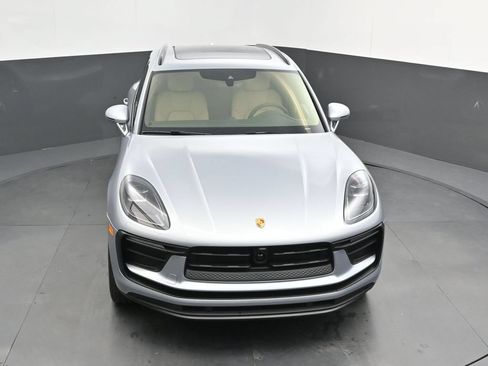 New 2026 Porsche Macan AWD/4WD image 33
