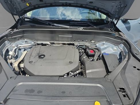 Used 2023 Volvo XC90 B6 Plus AWD/4WD image 35