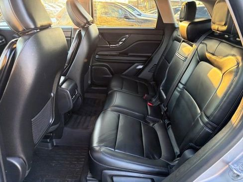 Used 2024 Lincoln Corsair AWD image 28