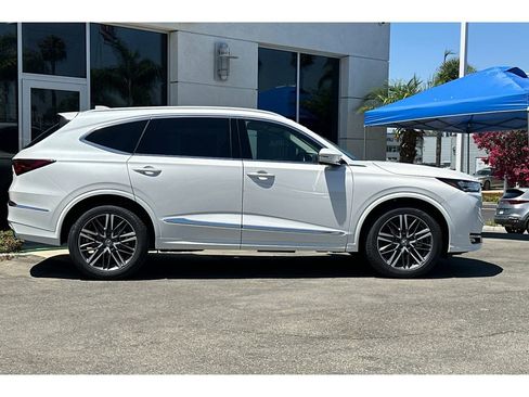 New 2026 Acura MDX SH-AWD w/ Advance Package image 4