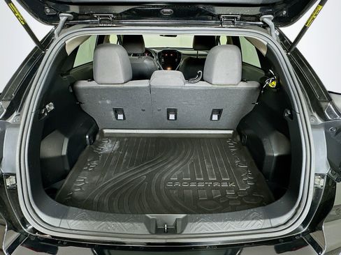 Used 2024 Subaru Crosstrek 2.0i Premium w/ Crosstrek Mirror Package image 27