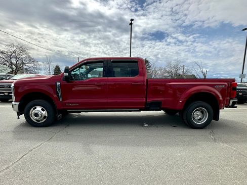 Used 2024 Ford F350 Lariat w/ Lariat Ultimate Package AWD/4WD image 6