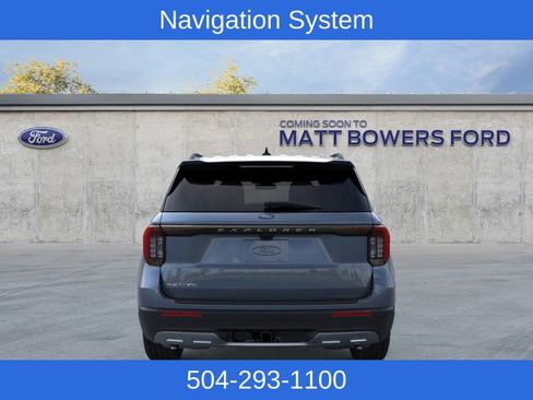 New 2026 Ford Explorer Active RWD image 7