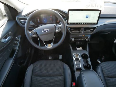 New 2026 Ford Escape SE FWD image 13