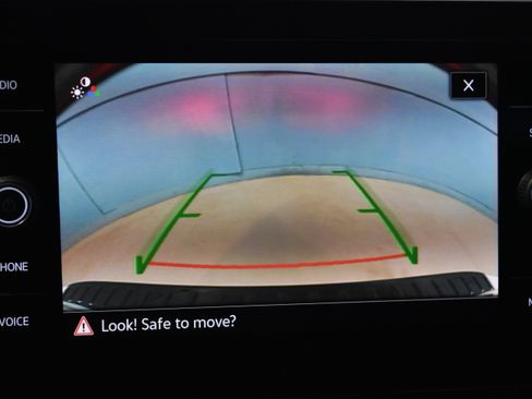 New 2026 Volkswagen Jetta SE image 10