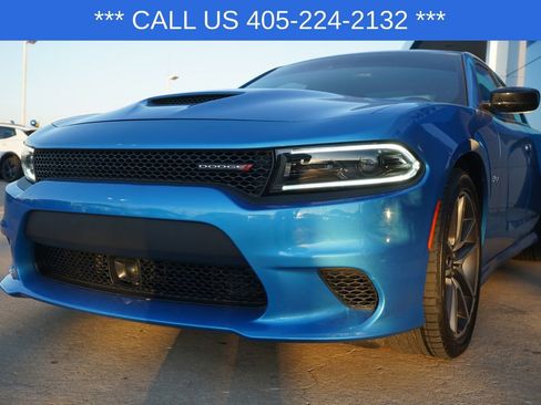 Used 2023 Dodge Charger R/T w/ Navigation & Travel Group image 4