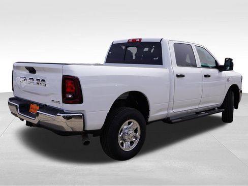 New 2026 RAM 2500 Tradesman AWD/4WD image 3