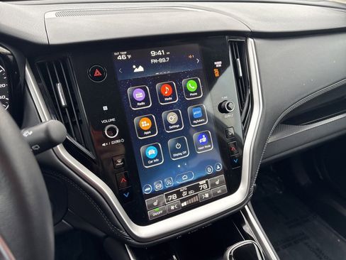 Certified 2025 Subaru Outback Premium w/ Popular Package #1A image 17