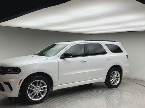 Used 2024 Dodge Durango GT image 6