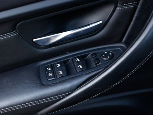 Used 2015 BMW M3 image 56