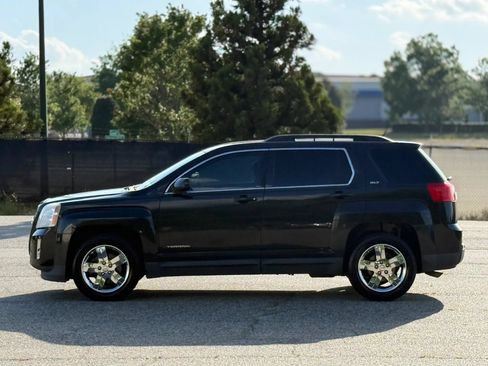 Used 2013 GMC Terrain SLT w/ Chrome and Technology Package FWD image 8