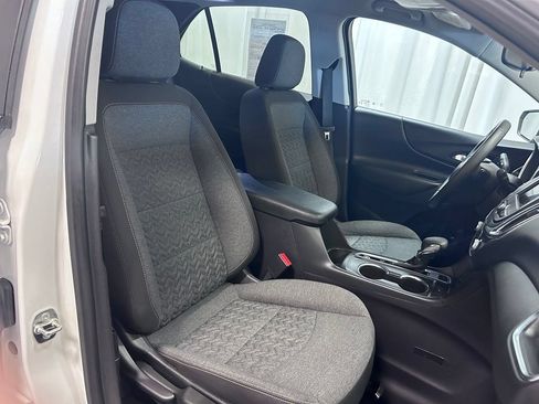Used 2024 Chevrolet Equinox LT AWD/4WD image 20