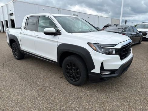 Used 2023 Honda Ridgeline RTL image 2
