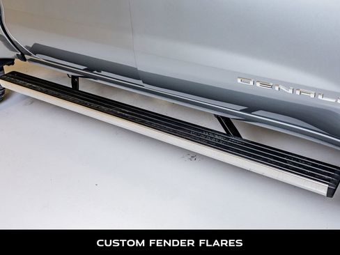 Used 2023 GMC Sierra 1500 Denali w/ Denali Reserve Package image 12