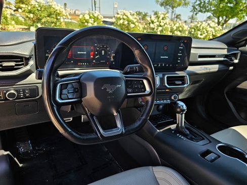 Used 2024 Ford Mustang Premium image 14