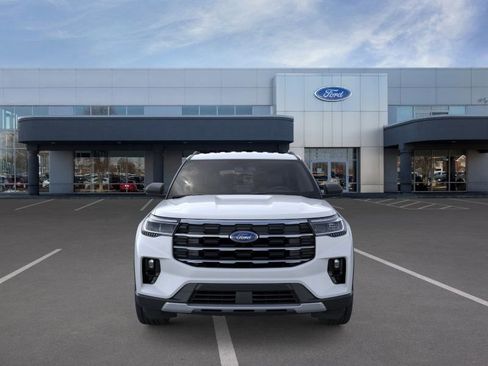 New 2026 Ford Explorer Active w/ Active Comfort Package image 6