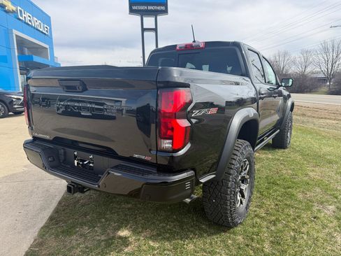 New 2026 Chevrolet Colorado ZR2 w/ Technology Package AWD/4WD image 7