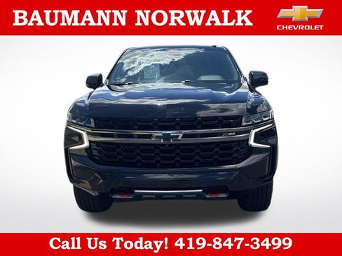 Used 2021 Chevrolet Tahoe Z71 w/ Z71 Signature Package AWD/4WD image 1