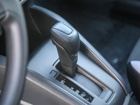 Used 2025 Nissan Versa S w/ Trunk Package image 21