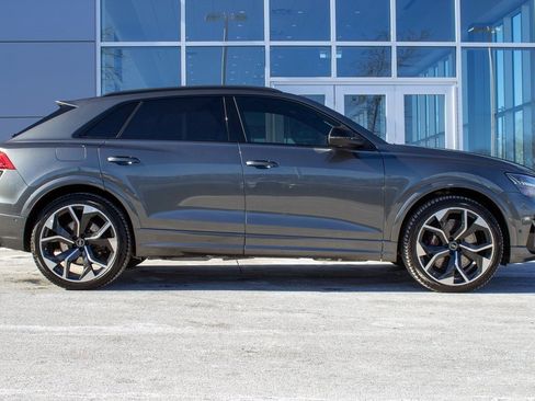 Used 2021 Audi RS Q8 4.0T image 4