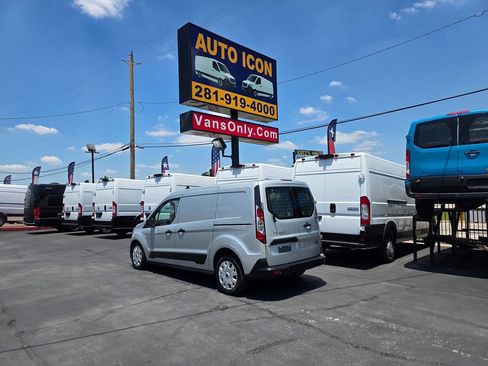 Used 2023 Ford Transit Connect XLT FWD image 26