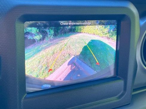 Used 2023 Jeep Wrangler Sport image 24