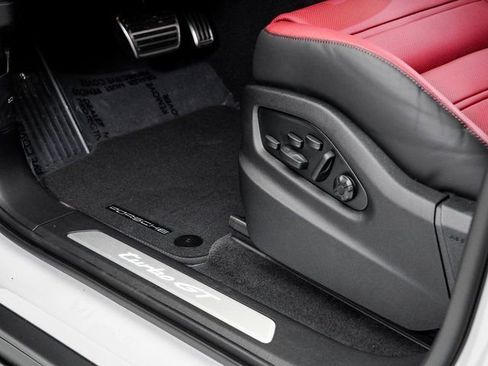 New 2026 Porsche Cayenne Turbo GT image 13