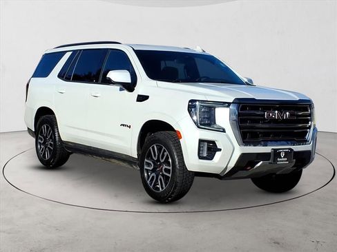 Used 2024 GMC Yukon AT4 w/ AT4 Premium Plus Package image 3