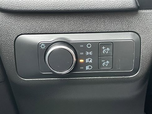 Used 2022 Ford Escape SE w/ Cold Weather Package image 20