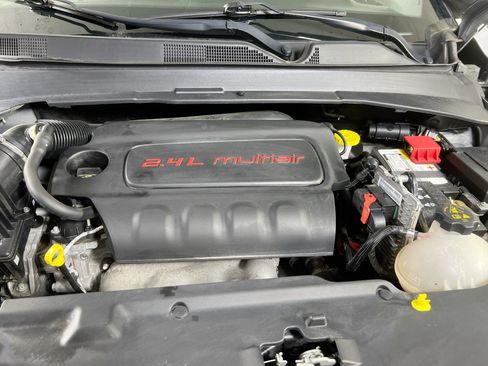 Used 2022 Jeep Compass Trailhawk w/ Trailhawk Convenience Group image 28