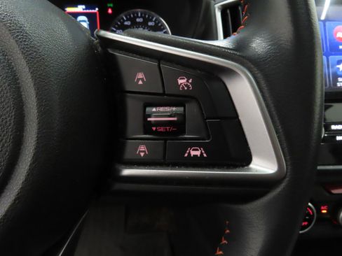 Used 2019 Subaru Crosstrek 2.0i Limited w/ Moonroof Package w/Navigation image 16