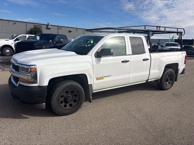 Used 2016 Chevrolet Silverado 1500 W/T w/ WT Convenience Package AWD/4WD image 3