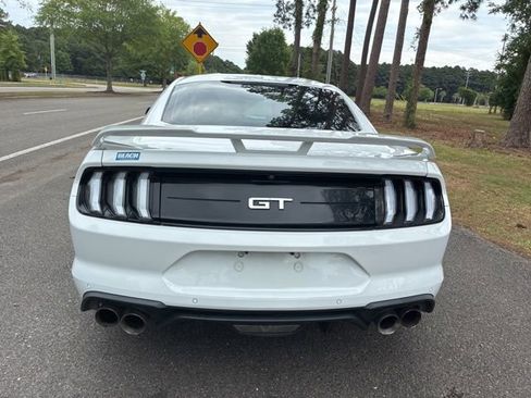 Used 2018 Ford Mustang GT w/ GT Performance Package RWD image 5