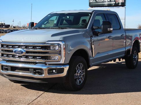 New 2026 Ford F350 Lariat image 3