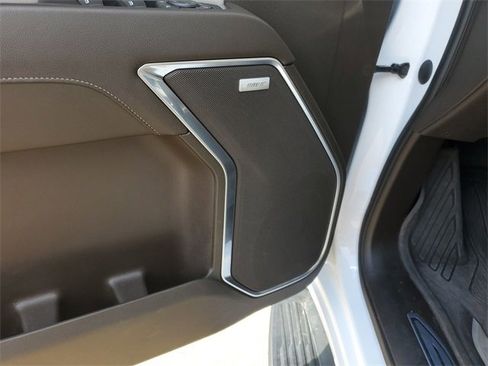 Certified 2023 GMC Sierra 1500 SLT image 24