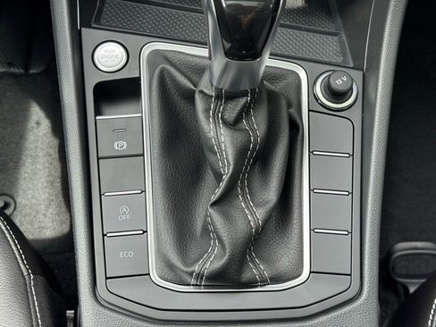 New 2025 Volkswagen Jetta SE image 31