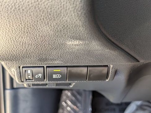 Used 2024 Toyota Corolla Cross XLE w/ Convenience Package FWD image 23