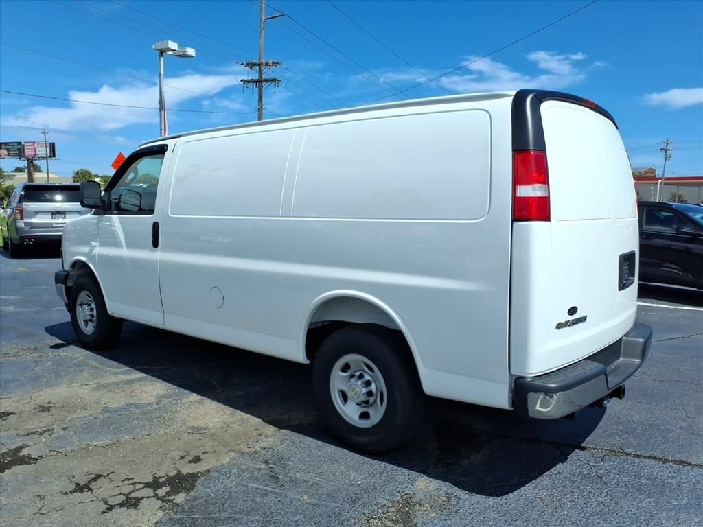 New 2026 Chevrolet Express 2500 w/ Driver Convenience Package RWD image 5