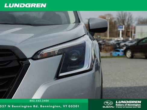 Used 2023 Subaru Forester Premium image 37