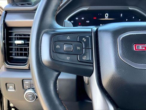 Used 2024 GMC Sierra 1500 AT4 w/ Technology Package AWD/4WD image 23