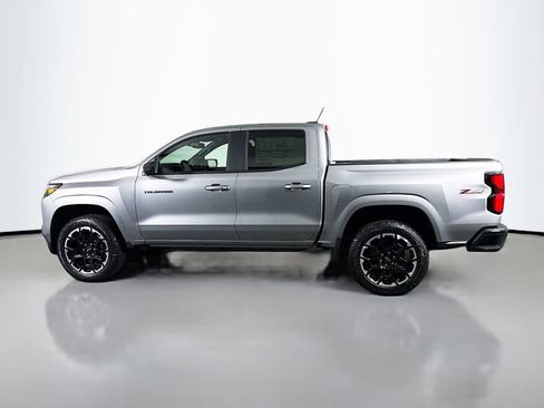 Used 2026 Chevrolet Colorado Z71 w/ Technology Package AWD/4WD image 5